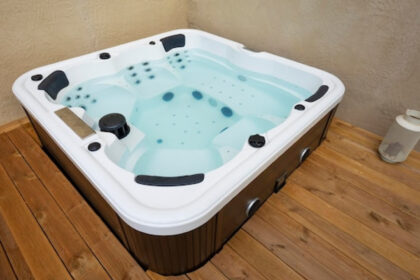 Spa à la maison : votre couverture fait-elle vraiment son travail ?
